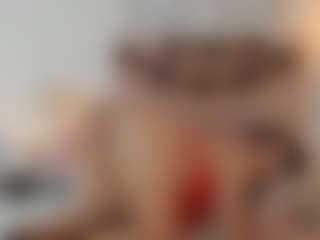 Live cam show with GahiaBelucci - Spanks on xplaylive.com
