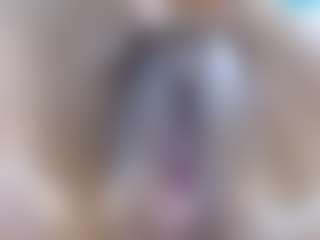 Live cam show with luna-hawks - Colombia on Streamer API