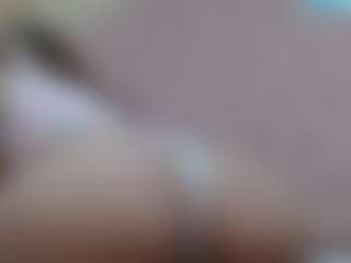 Live cam show with luna-hawks - Camel Toe on camgirlchat.live