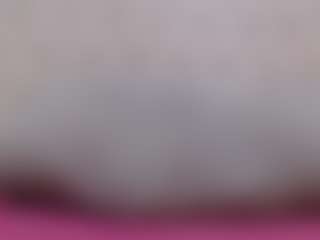 Live cam show with luna-hawks - Camel Toe on madthumbs