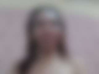 Live cam show with luna-hawks - Raven Hair on madthumbs