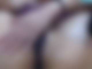 Live cam show with luna-hawks - Thick on Camsoda