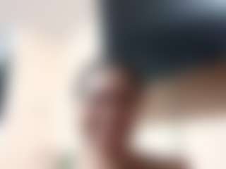 Live cam show with luna-hawks - Delicious on Gym Cam Girls