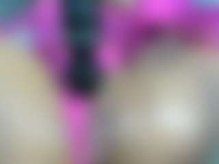 Live cam show with luna-hawks - Spank Red Hair on SpunkLive