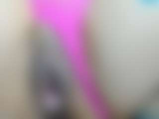 Live cam show with luna-hawks - Red Hair on Milf Play