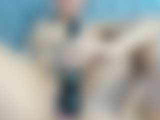 Live cam show with luna-hawks - Spank on SxyPornLive