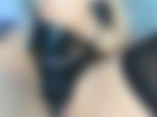 Live cam show with luna-hawks - Red Hair Squirt on Camsoda