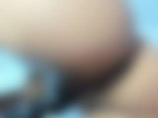 Live cam show with luna-hawks - Body Massage on Camsoda