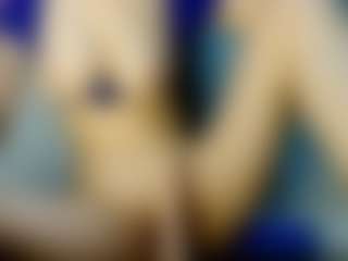Live cam show with madisonmi - Petite on Camsoda