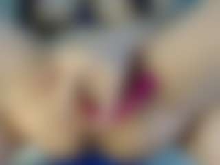 Live cam show with madisonmi - Striptease on Dare Cams