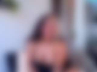 𝓝𝓸𝓻𝓽𝓱𝔂 𝓢𝓺𝓾𝓲𝓻𝓽𝔂's Live Sex Cam Show