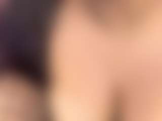 𝓝𝓸𝓻𝓽𝓱𝔂 𝓢𝓺𝓾𝓲𝓻𝓽𝔂's Live Sex Cam Show