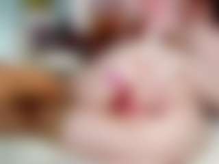 Live cam show with Rabbits-hole - Tease on Camsoda