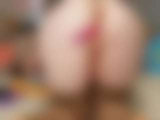 Rabbits-hole's Live Sex Cam Show