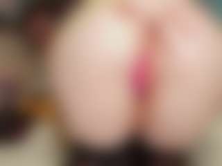 Live cam show with Rabbits-hole - Full Nudity on Camsoda