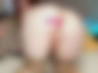 Rabbits-hole's Live Sex Cam Show