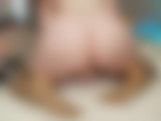 Rabbits-hole's Live Sex Cam Show