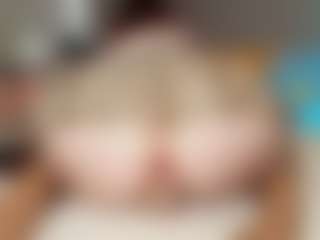 Rabbits-hole's Live Sex Cam Show