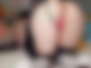 Rabbits-hole's Live Sex Cam Show