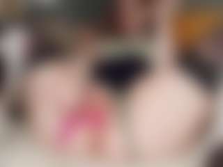 Rabbits-hole's Live Sex Cam Show