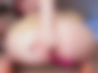 Rabbits-hole's Live Sex Cam Show