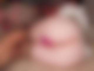 Rabbits-hole's Live Sex Cam Show