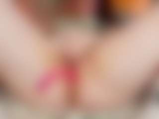 Rabbits-hole's Live Sex Cam Show
