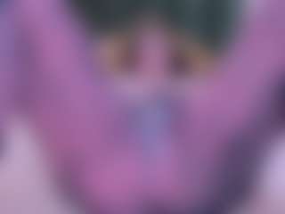 SeleneLujan's Live Sex Cam Show