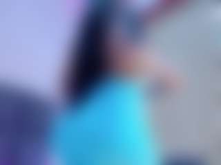 SeleneLujan MILF webcam performer live streaming