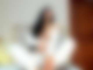 SeleneLujan's Live Sex Cam Show