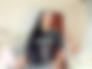 SeleneLujan MILF webcam performer live streaming