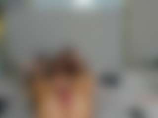 stellaaquenn's Live Sex Cam Show