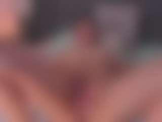 Live cam show with AnnaaBrooks - Brown Hair Petite on nudelive.tv