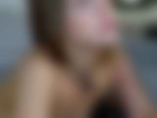 Live cam show with GwenAir - Drinking on Camsoda
