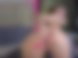 Live cam show with GwenAir - Joi on Camsoda