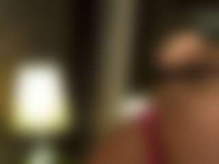 Live cam show with GwenAir - Domination on madthumbs
