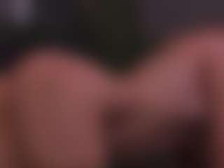 Live cam show with GwenAir - Cuckold on CamClone