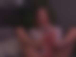 Live cam show with GwenAir - Brown Hair on ObeyMaria