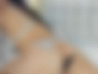 Live cam show with HELEN - Dildo Brown Hair on Pornisteam.com