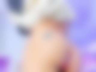 Live cam show with LioraVelvetC - Sweet on googirlz