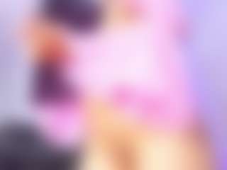Live cam show with LioraVelvetC - College on AdultVida.com