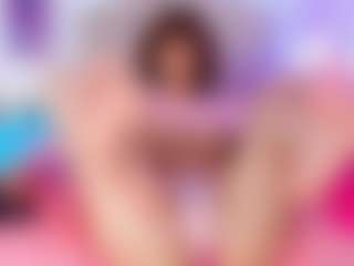 Live cam show with LioraVelvetC - Ebony on StripNow | colombia