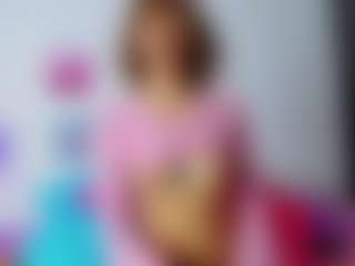 LioraVelvetC's Live Sex Cam Show