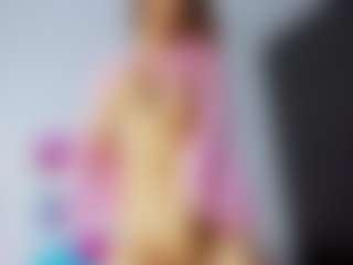 LioraVelvetC's Live Sex Cam Show