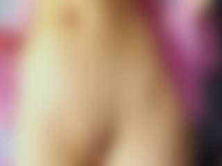 LioraVelvetC's Live Sex Cam Show
