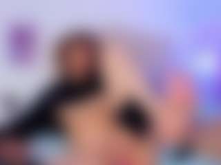 Live cam show with LioraVelvetC - Ebony on Uber Horny | colombia