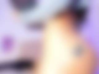 Live cam show with LioraVelvetC - Oil on Camsoda