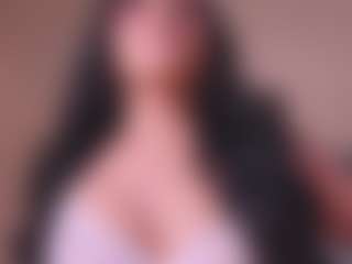 LunaAspenn's Live Sex Cam Show