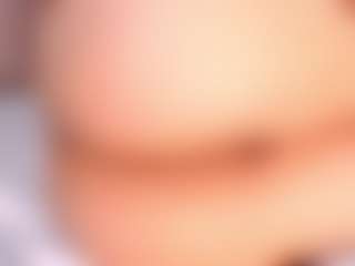 Live cam show with LunaAspenn - Athletic on CamSodaAdn