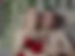 Live cam show with MeganLora9 - Interactivetoy on Latina Girls